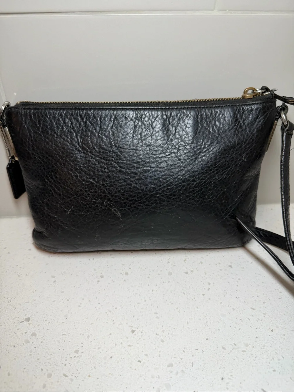 Coach Madison East/West Swingpack crossbody bag purse black pebbled leather